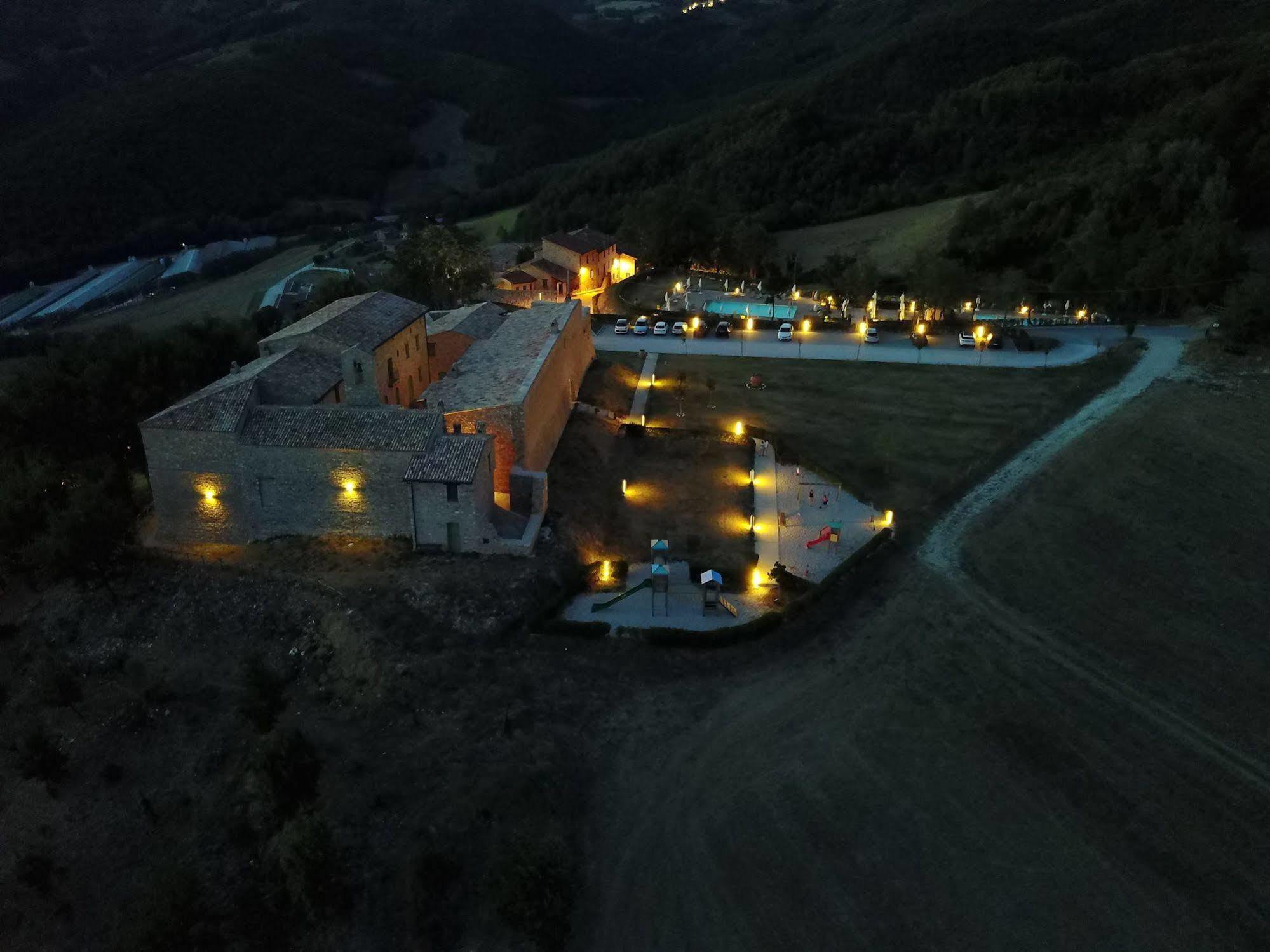 Borgo Di Gallano Valtopina Ngoại thất bức ảnh